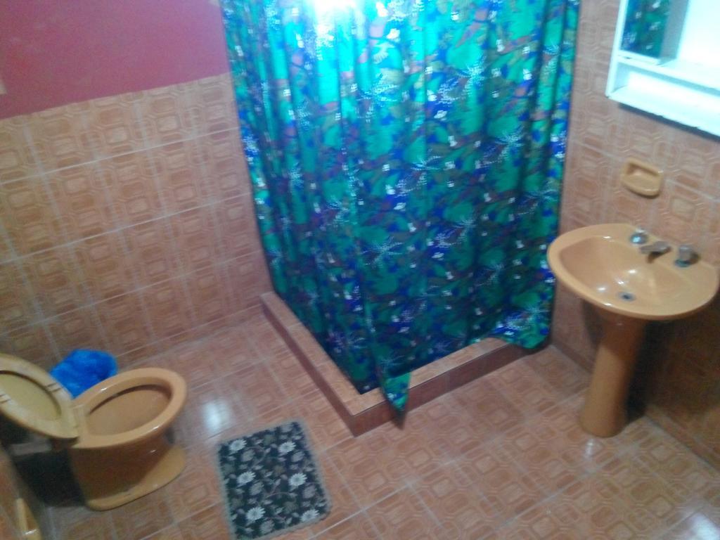 Iguazu Rey Hostel Πουέρτο Ιγκουασού Εξωτερικό φωτογραφία